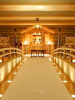 出雲大社の神様の前で誓う神殿