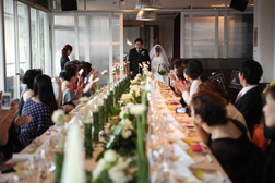 ヨーロッパ風晩餐 フォーマルすぎないウエディングパーティ モノクローム Monochrome の結婚式口コミ 評判 ぐるなびウエディング