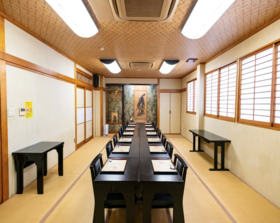 床の間はご結納やお顔合わせにぴったり。
