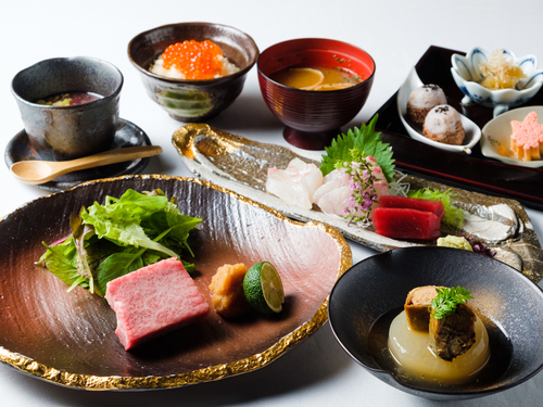 お昼のお祝い会席