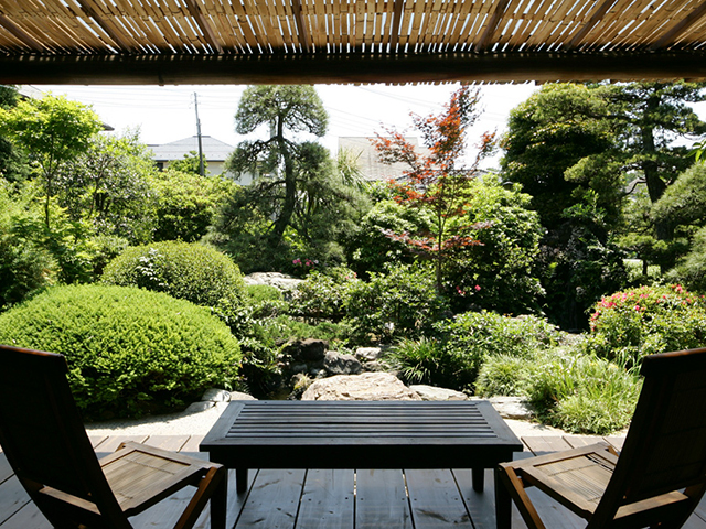 大宮で結納顔合わせなら山の家四季を感じる日本庭園四季折々の風景を心ゆくまでお愉しみ下さい。