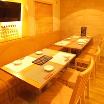 カジュアルな雰囲気でのご利用に最適です。