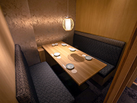 全席個室 鮨と酒日和 ととうお 新丸の内センタービル店