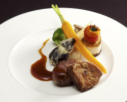 牛フィレ肉の煎り焼き