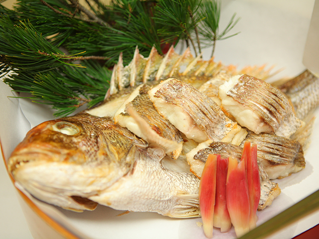 その日仕入れた厳選食材を使用プランによっては瀬戸内海で獲れた天然鯛もご堪能いただけます。