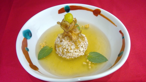 会席料理の揚げ物　一例　安納芋饅頭　おかき衣揚げ