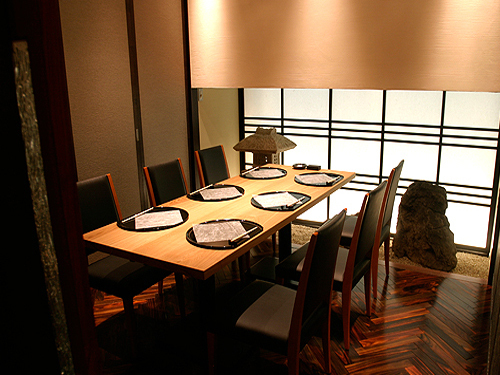 テーブル個室