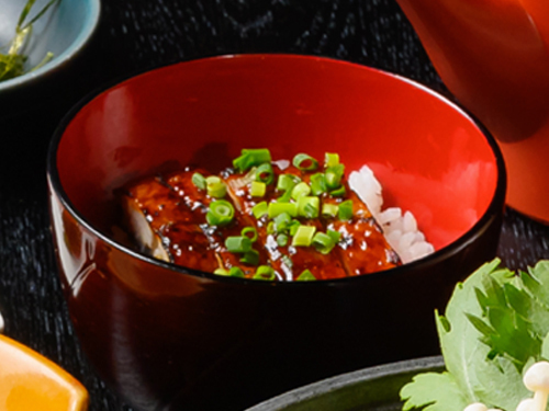 鰻丼お好みで茶出し