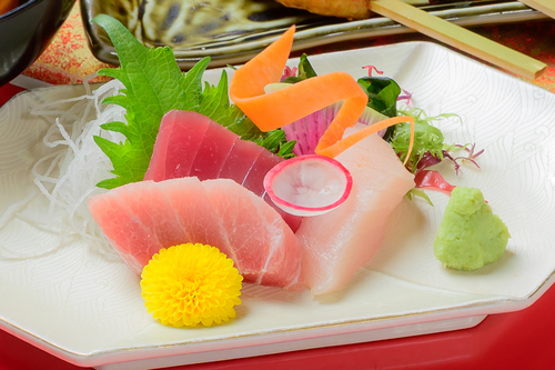 まぐろの食べ比べ