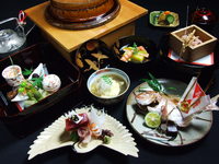 旬の京野菜・天然魚介類をお祝い料理に仕上げます。